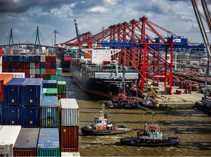 Economistas develan escenarios para RD ante aranceles de Trump